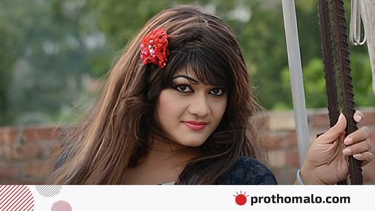 Jinsiy aloqada gey kal nuqta Men katta kokrakli ayolni suratga oldim.