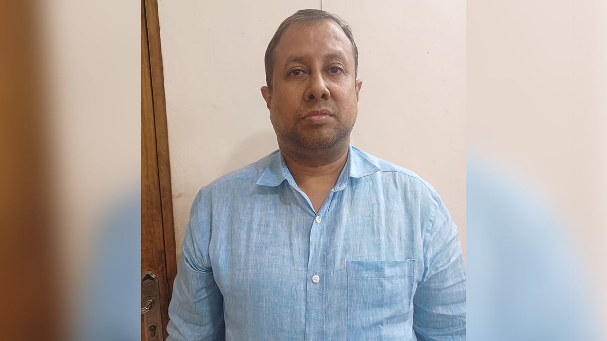 গ্রেপ্তার দেবাশীষ পাল