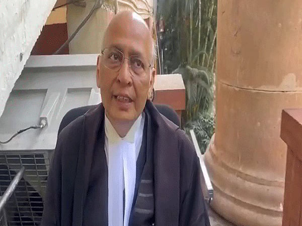 ভারতের জাতীয় কংগ্রেস দলের নেতা অভিষেক মনু সিংভি