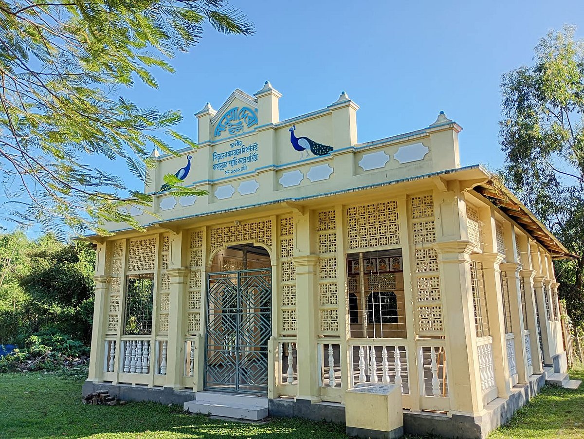 খাগড়াছড়ির মানিকছড়ি মং রাজবাড়ির নানুমা দেবী হল। মুক্তিযুদ্ধের সময় এটি অস্থায়ী হাসপাতাল হিসেবে ব্যবহার করা হয়