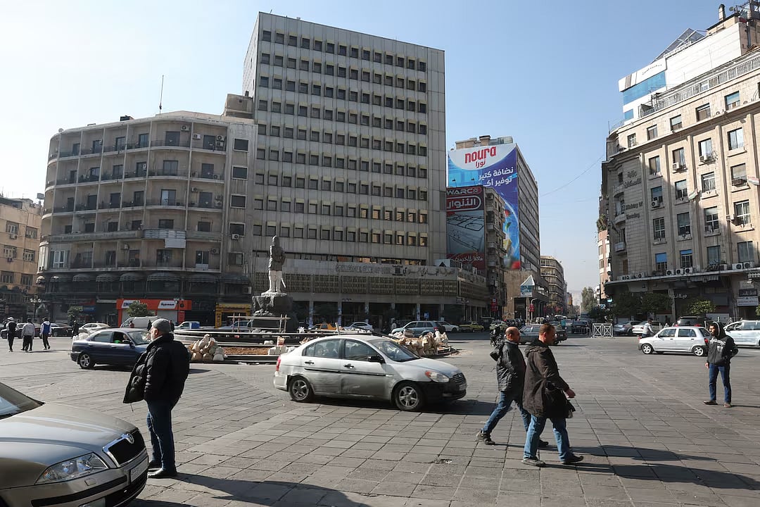 বিদ্রোহীরা বাশার আল-আসাদকে উৎখাত করার পরদিন রাজধানী দামেস্কের চিত্র। ৯ ডিসেম্বর ২০২৪