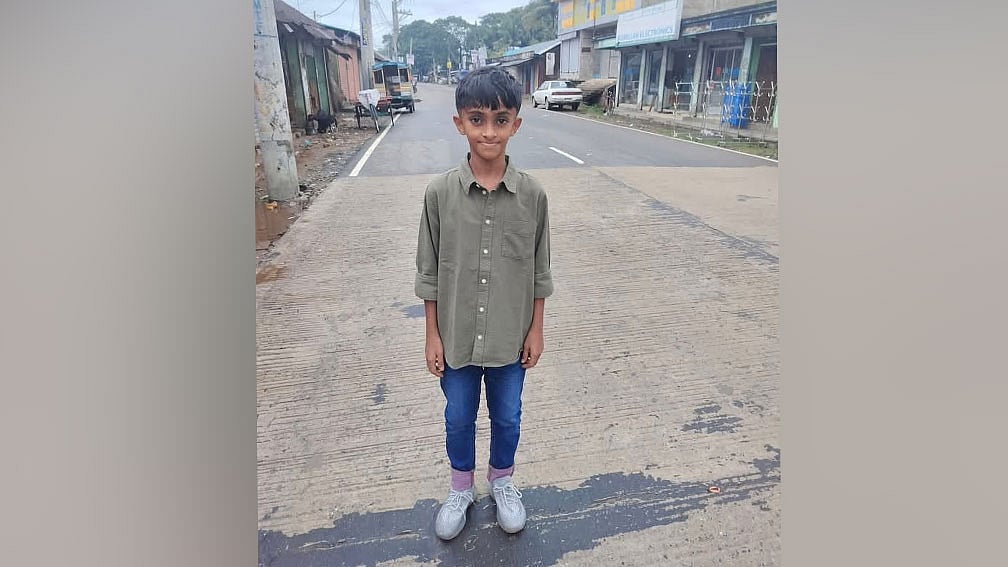 ফেনীতে অপহরণের চার দিন পর ডোবা থেকে উদ্ধার করা হয় স্কুলছাত্র আহনাফের মরদেহ