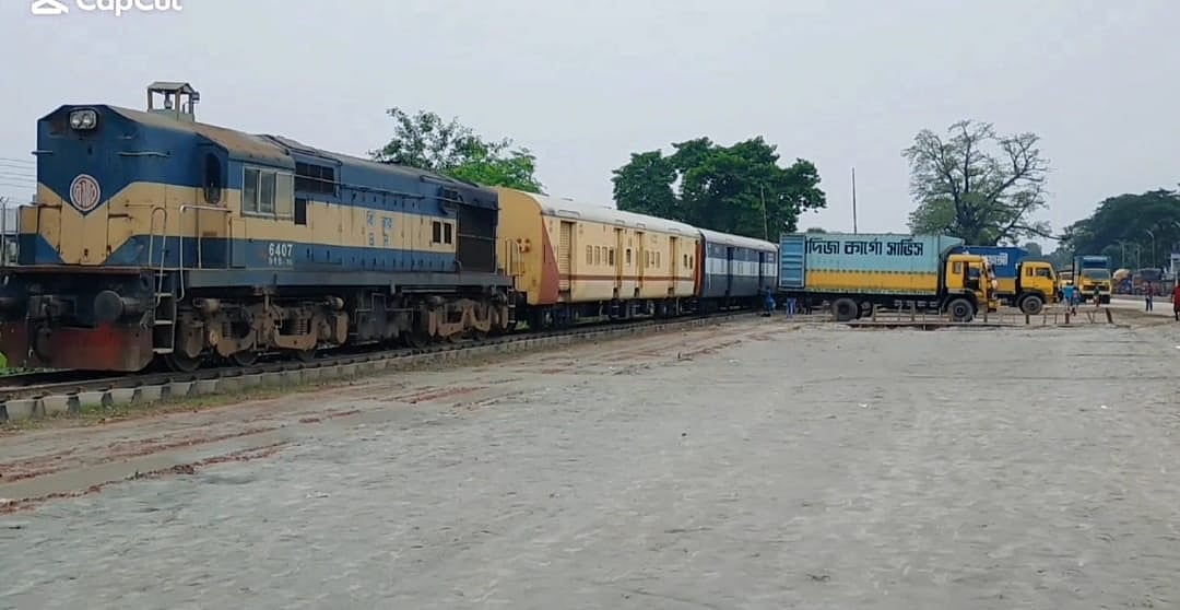 বেনাপোল দিয়ে গত চার দিনে দুটি চালানে ৬৪৬ মেট্রিক টন আলু আমদানি হয়েছে