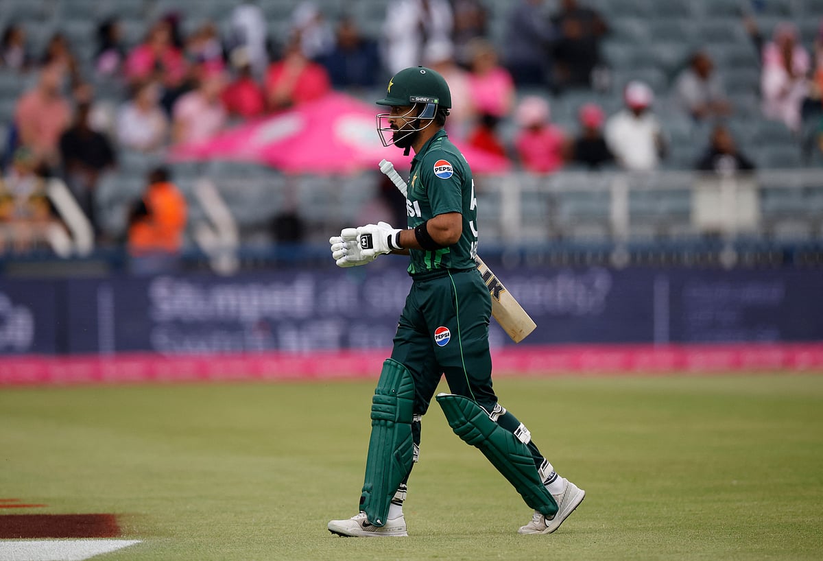 ভুলে যাওয়ার মতো এক রেকর্ড গড়ে ফিরছেন আবদুল্লাহ শফিক