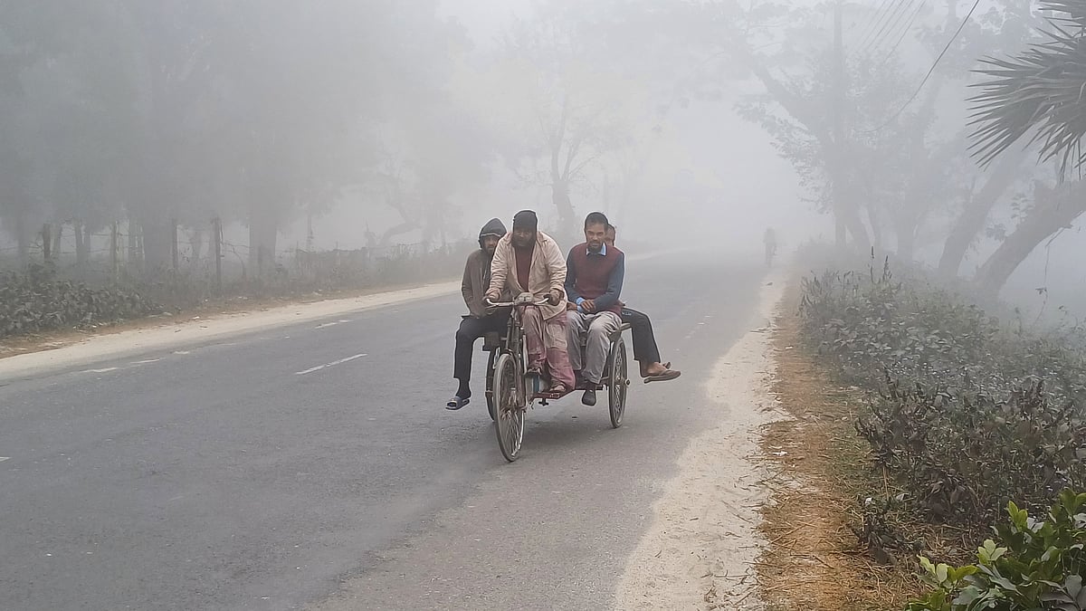 পঞ্চগড়ের তেঁতুলিয়ায় আজ মঙ্গলবার ১০ দশমিক ৯ ডিগ্রি সেলসিয়াস রেকর্ড করা হয়েছে। সকাল ৯টায় পঞ্চগড় পৌরসভার মিলগেট এলাকায়