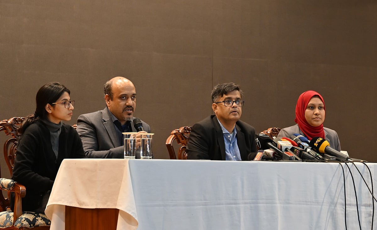 প্রধান উপদেষ্টার প্রেস সচিব শফিকুল আলম আজ রোববার সন্ধ্যায় রাজধানীর ফরেন সার্ভিস একাডেমিতে সংবাদ ব্রিফিংয়ে কথা বলেন