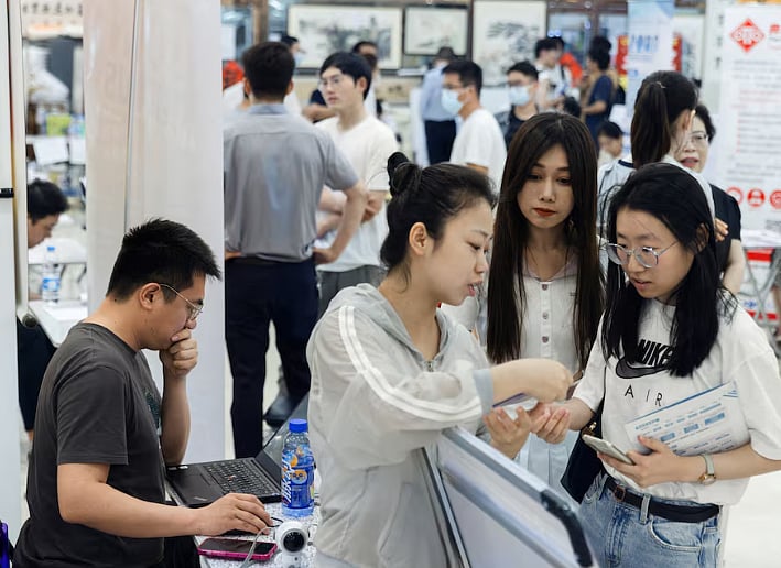 বেইজিংয়ে চাকরির মেলা