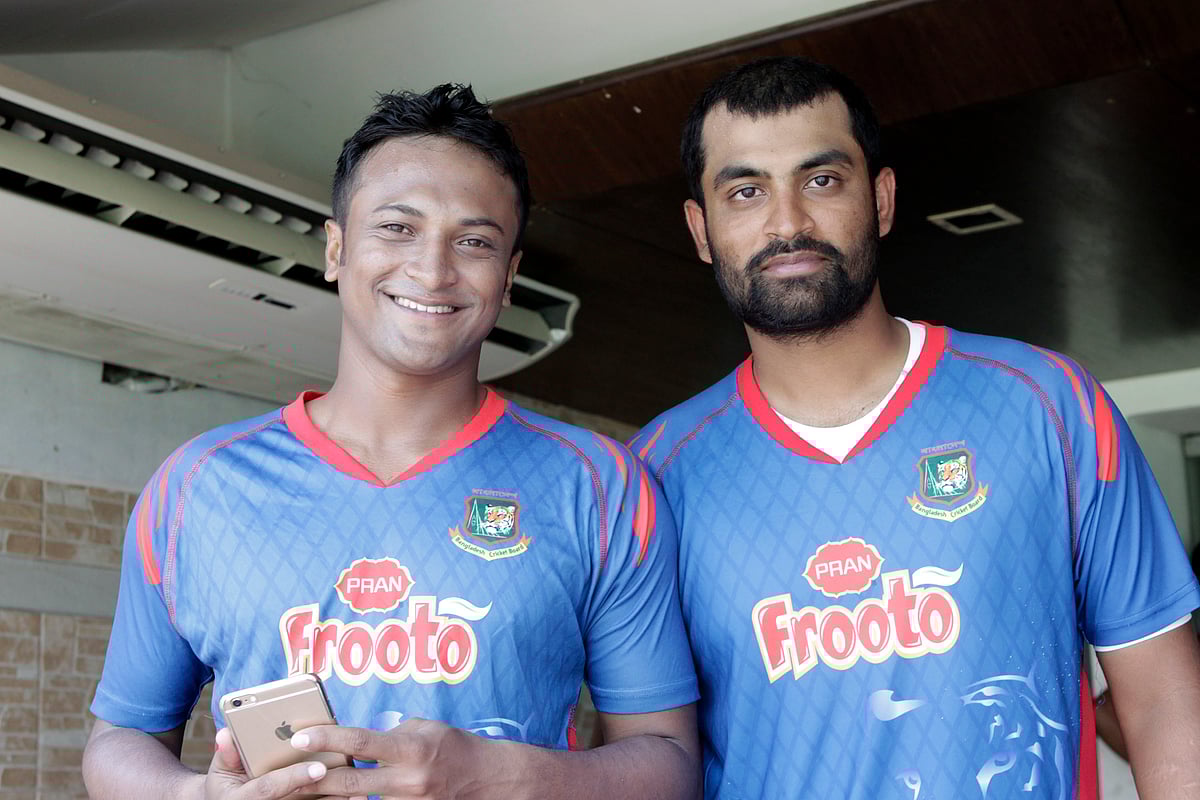 সাকিব ও তামিম কি চ্যাম্পিয়নস ট্রফির বাংলাদেশ দলে থাকবেন?
