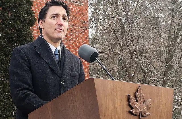 ৬ জানুয়ারি পদত্যাগের ঘোষণা দেন জাস্টিন ট্রুডো