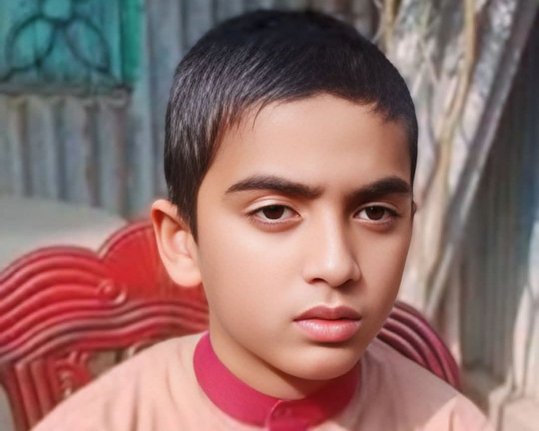 বাবা–মা ও ভাইকে হারিয়ে নির্বাক ফাহিম সিদ্দিকী