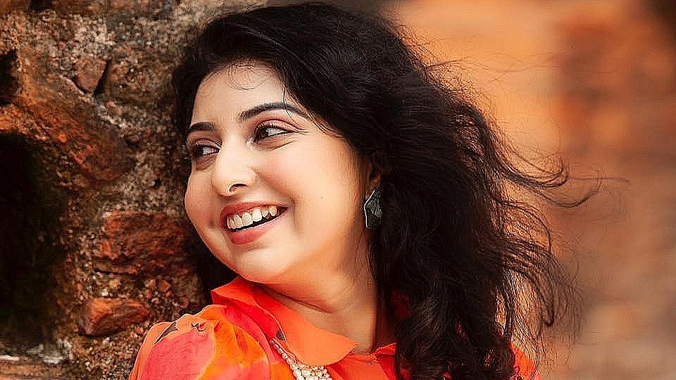 সাবরিনা পড়শী