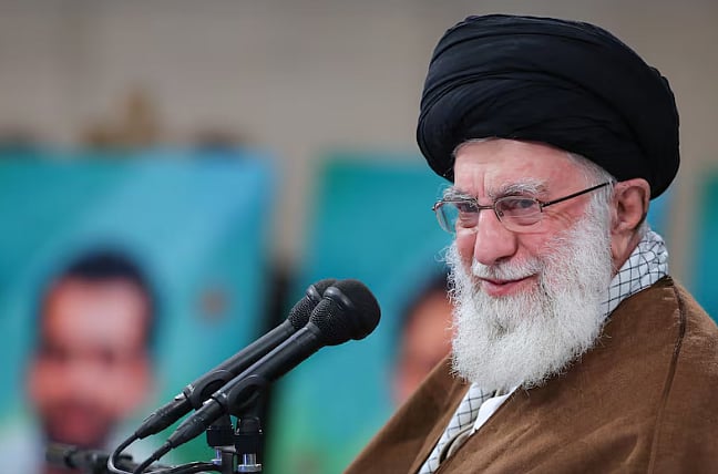 ইরানের সর্বোচ্চ ধর্মীয় নেতা আয়াতুল্লাহ আলী খামেনি