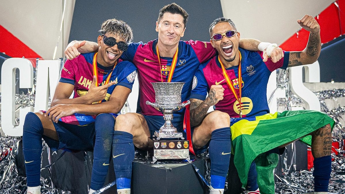 বার্সার আক্রমণভাগের তিন নায়ক ইয়ামাল, লেভানডফস্কি ও রাফিনিয়া