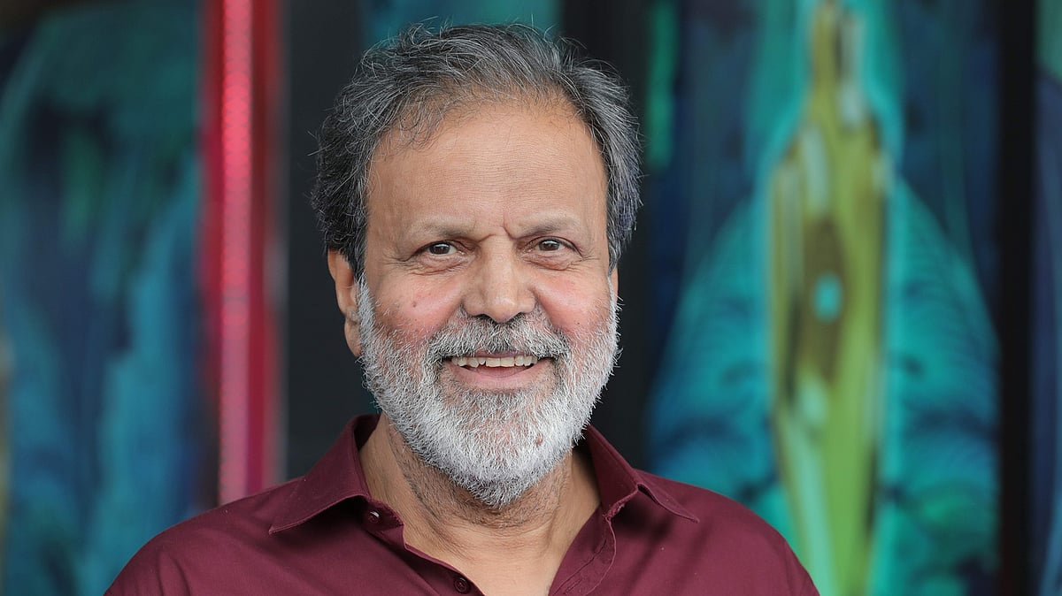 তারিক আনাম খান