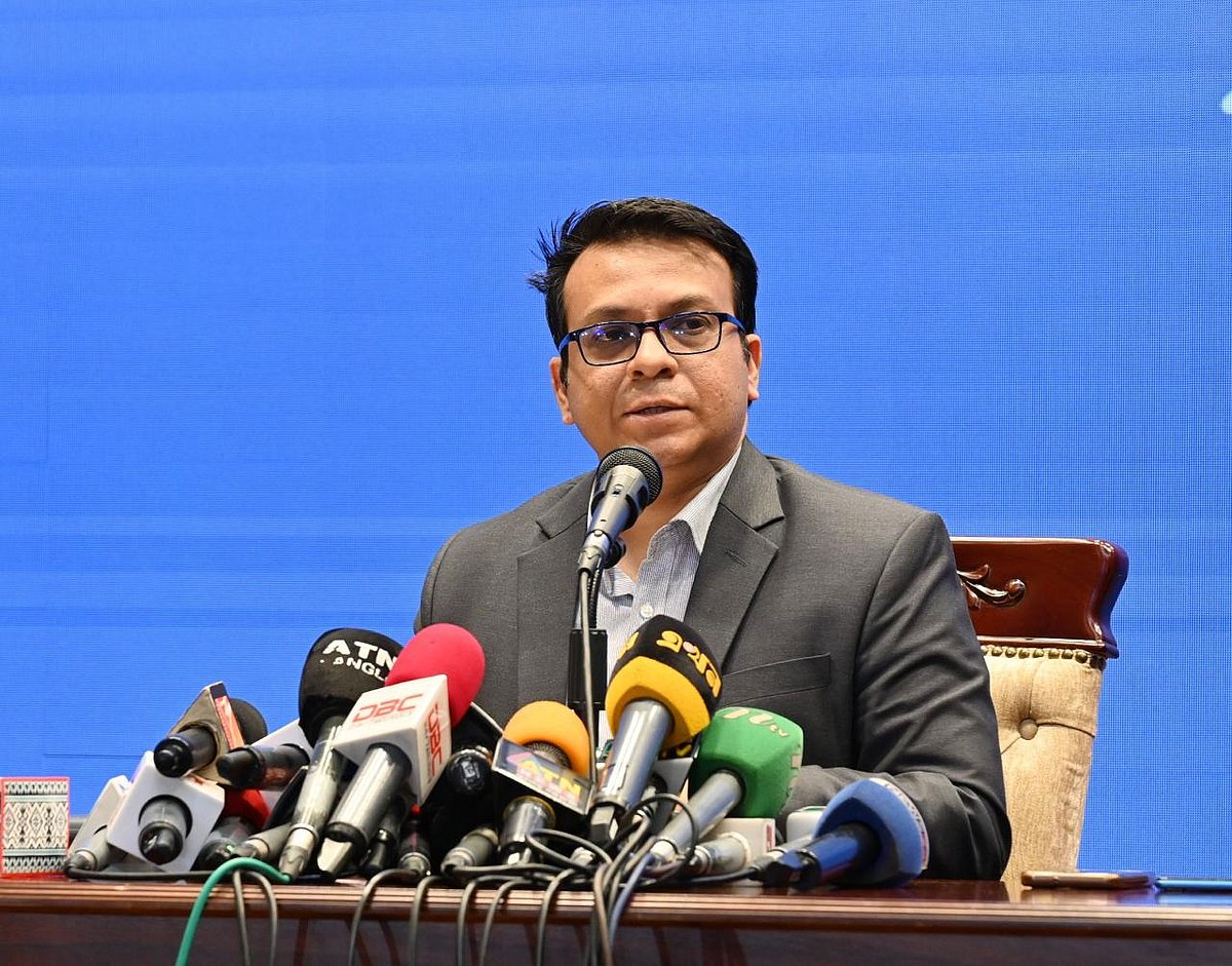 পররাষ্ট্র মন্ত্রণালয়ে সাপ্তাহিক ব্রিফিংয়ে বক্তব্য দেন মুখপাত্র মোহাম্মদ রফিকুল আলম
