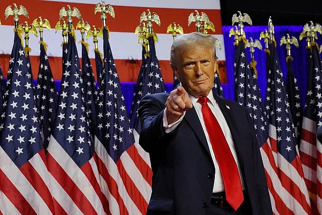 ডোনাল্ড ট্রাম্প দ্বিতীয় মেয়াদে যুক্তরাষ্ট্রের প্রেসিডেন্টের দায়িত্ব নেওয়ার পর দেশটিতে অবৈধ হয়ে পড়া বিভিন্ন দেশের অভিবাসীদের ফেরত পাঠাচ্ছেন