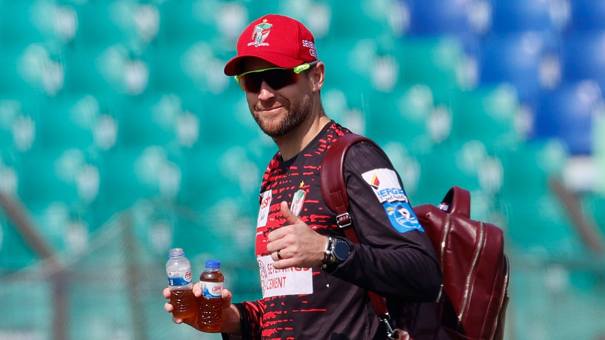 চট্টগ্রামে অনুশীলনে ডেভিড ম্যালান