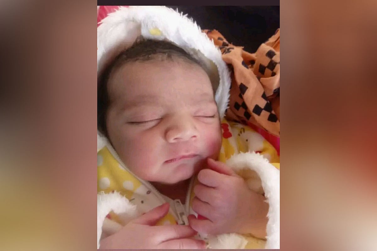 বৈষম্যবিরোধী ছাত্র আন্দোলনে গুলিতে নিহত নূরে আলম সিদ্দিকীর স্ত্রী কন্যাসন্তানের জন্ম দিয়েছেন