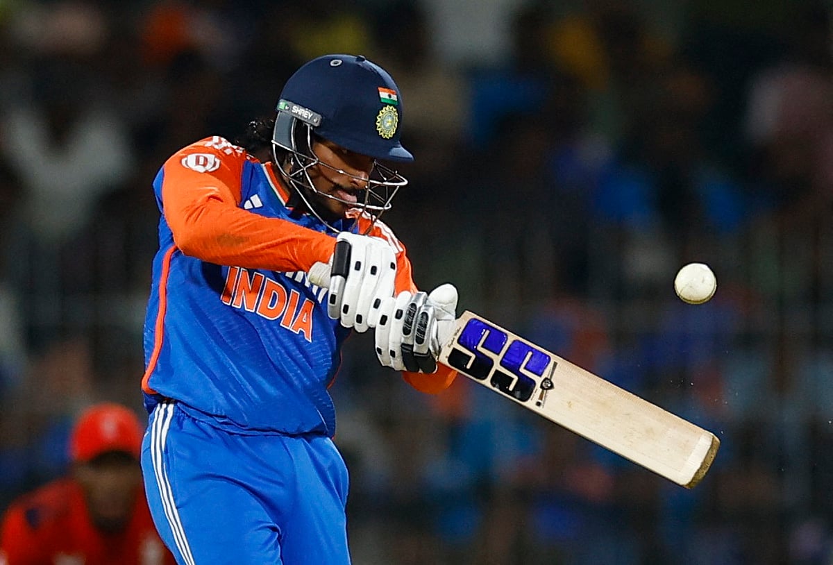 ৭২ রান করেছেন তিলক বর্মা