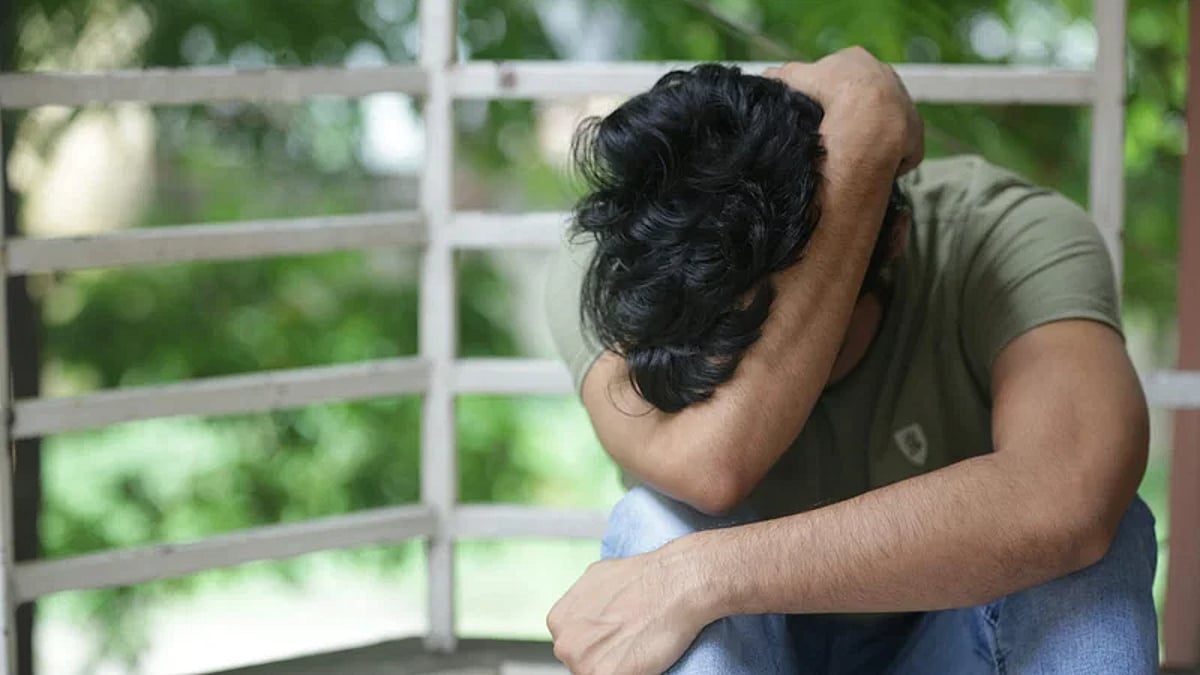 বিনা নোটিশে চাকরি চলে গেছে, এখন কী করব | প্রথম আলো