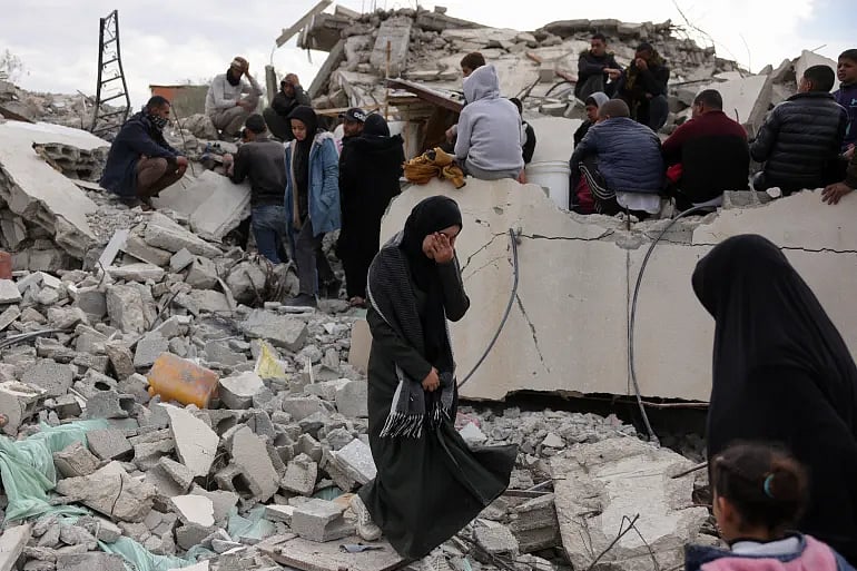 ১৫ মাসের যুদ্ধে গাজার প্রায় সব বাসিন্দা বাস্তুচ্যুত হয়েছেন