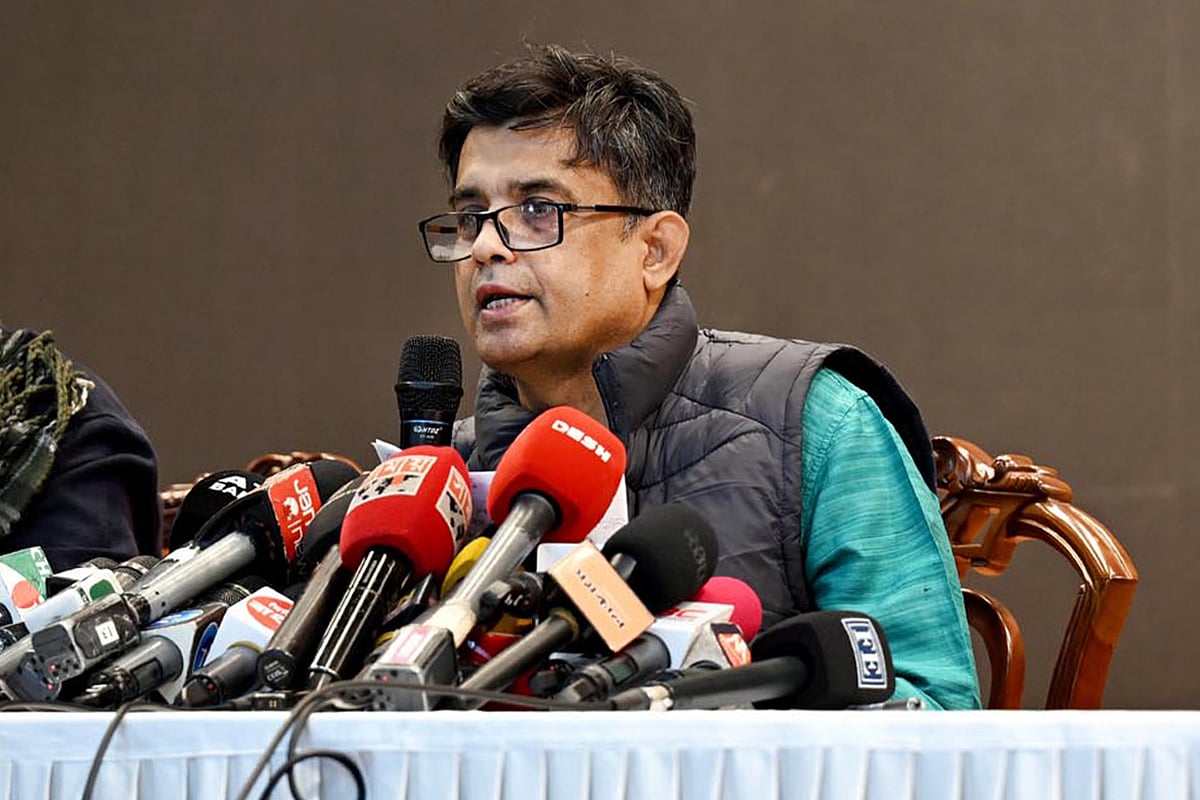 প্রধান উপদেষ্টার প্রেস সচিব শফিকুল আলম