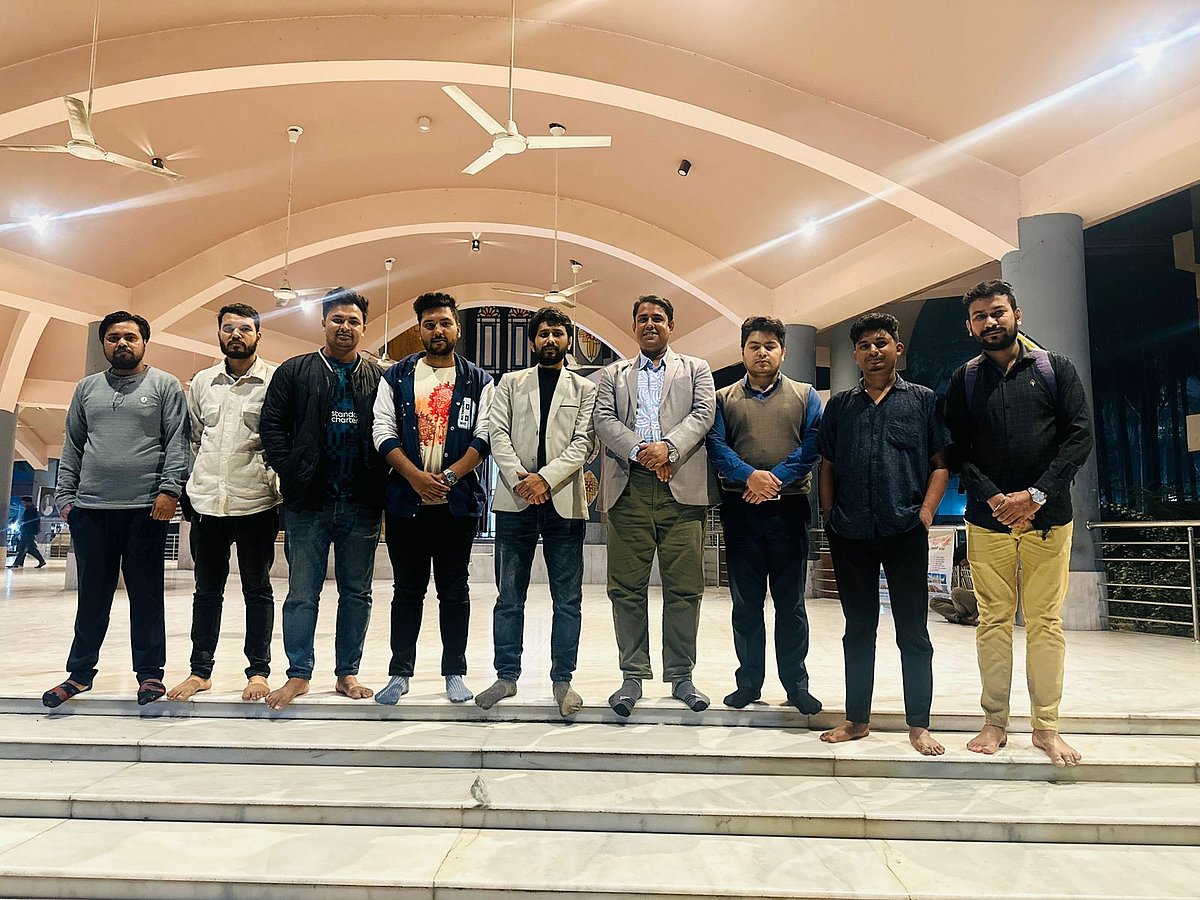 রাজধানীর শ্রীশ্রী রমনা কালীমন্দির ও শ্রীমা আনন্দময়ী আশ্রমে সংবাদ সম্মেলন করেন বাংলাদেশ সম্মিলিত সনাতনী জাগরণ জোটের নেতারা