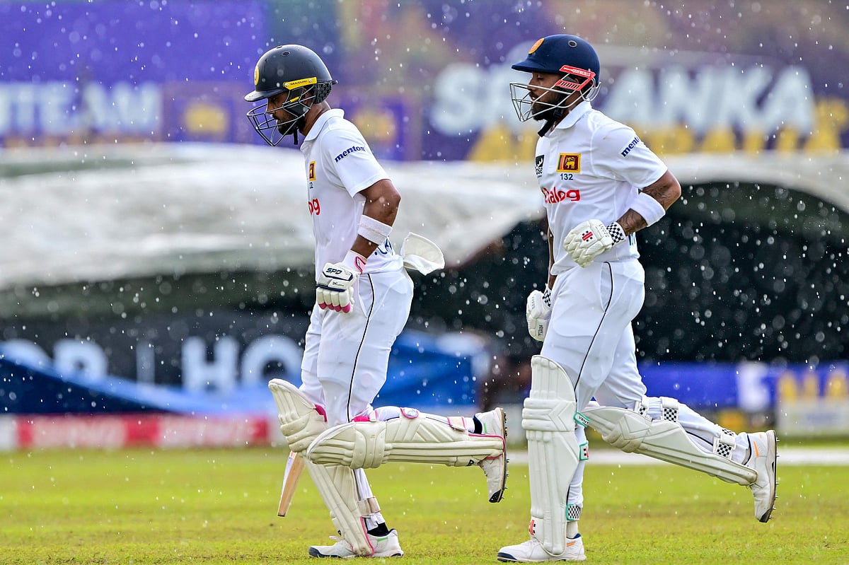 তৃতীয় দিন শেষে শ্রীলঙ্কার সংগ্রহ ৫ উইকেটে ১৩৬ রান