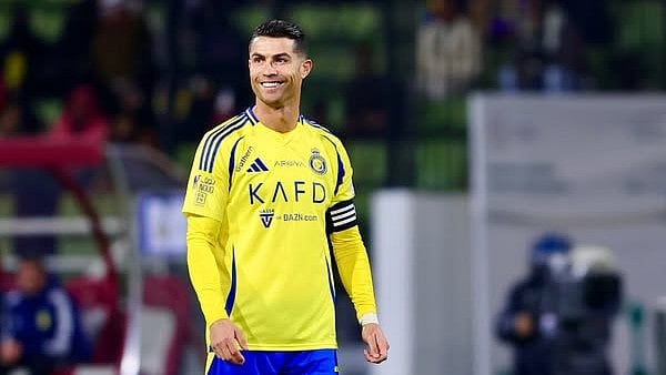 নতুন আরেকটি রেকর্ড গড়লেন রোনালদো