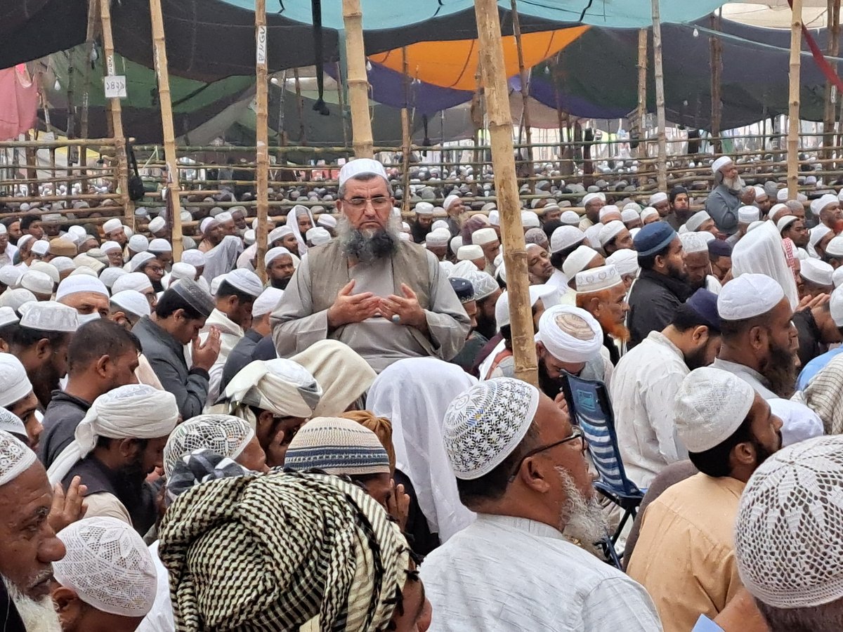 হাজারো মুসল্লির অংশগ্রহণে মোনাজাতের মাধ্যমে শেষ হয় তাবলিগের শুরায়ে নেজাম বা মাওলানা জোবায়ের অনুসারীদের প্রথম ধাপের ইজতেমা। আজ রোবার সকালে