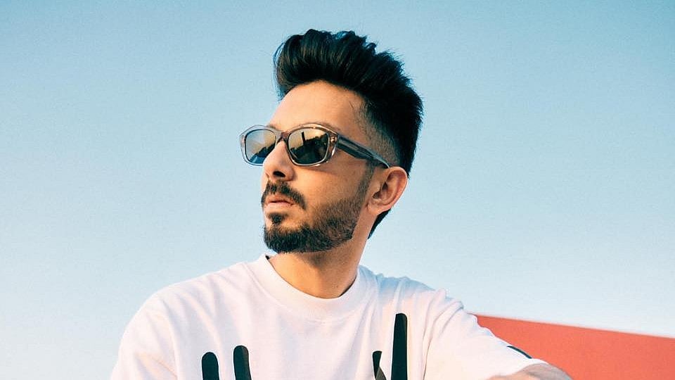 অনিরুদ্ধ রবিচন্দর। শিল্পীর ফেসবুক থেকে