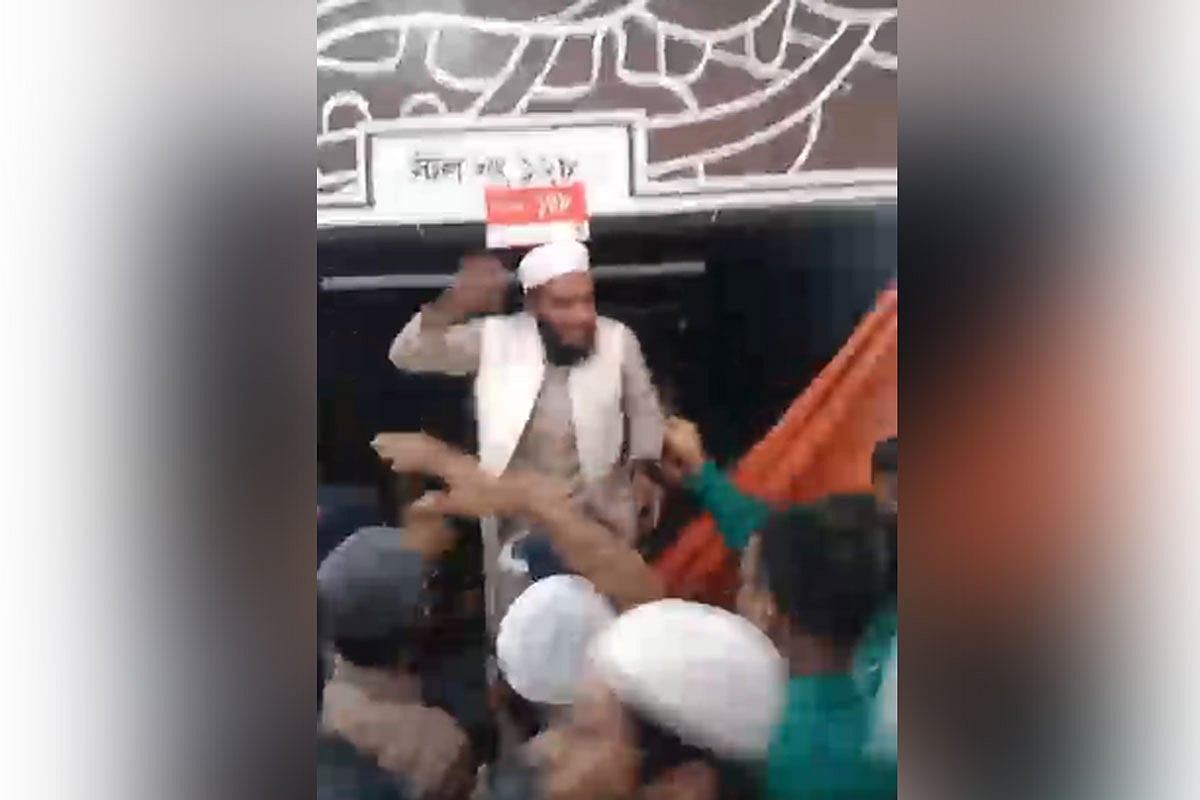 তসলিমা নাসরিনের বই রাখা নিয়ে হট্টগোলের পর বইমেলায় ‘সব্যসাচী’ নামের স্টলটি বন্ধ করে দেওয়া হয়েছে