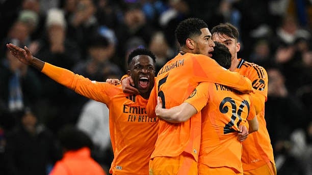 শেষ মুহূর্তের নাটকীয়তায় ম্যানচেস্টার সিটির কাছ থেকে জয় ছিনিয়ে নিয়েছে রিয়াল মাদ্রিদ