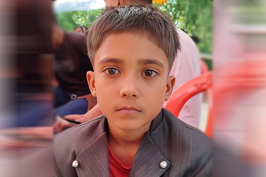 শিশু শিক্ষার্থী রাফি