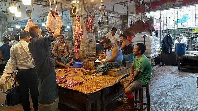 চট্টগ্রামের গরুর মাংসের বাজার চড়া