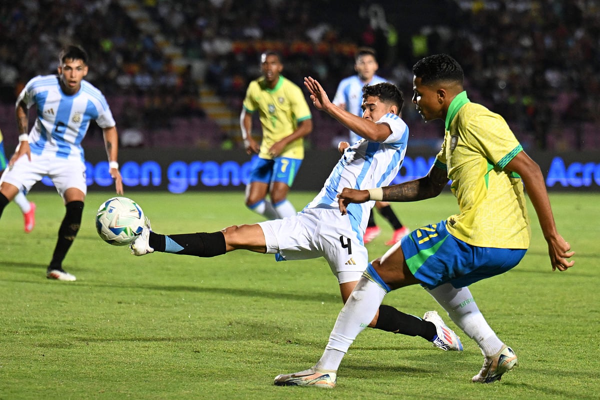 কাল সকালে মাঠে নামবে ব্রাজিল–আর্জেন্টিনা