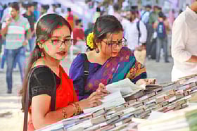 অমর একুশে বইমেলা শুরু আজ, উদ্বোধন করবেন প্রধানমন্ত্রী