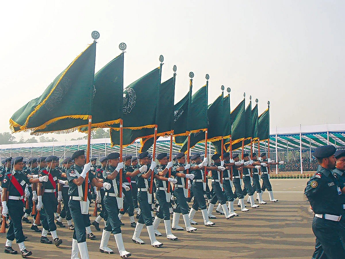 কারা অধিদপ্তর নারী ও পুরুষ কারারক্ষী নিয়োগ দেবে