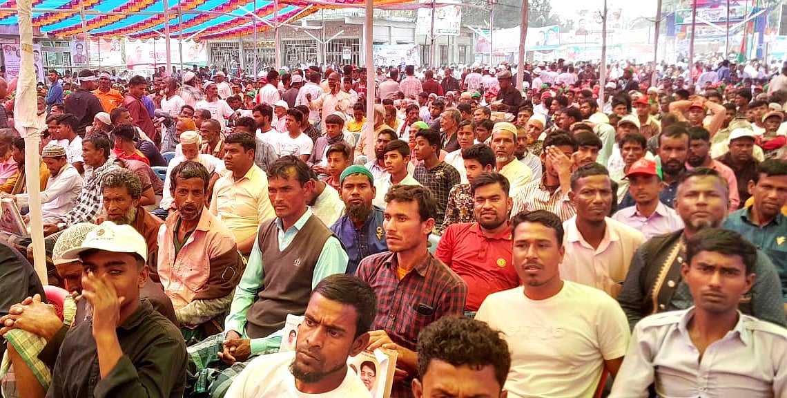 জামালপুরের বকশীগঞ্জ উপজেলা ও পৌর বিএনপির দ্বিবার্ষিক সম্মেলনকে কেন্দ্র করে দলটির স্থানীয় নেতা-কর্মীদের মধ্যে উত্তেজনা ও বিভক্তি দেখা দিয়েছে। এর মধ্যেই সম্মেলন শুরু হচ্ছে। আজ মঙ্গলবার দুপুরে বকশীগঞ্জ খয়ের উদ্দিন মাদ্রাসা মাঠে