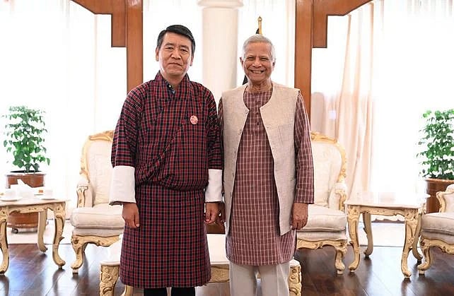 বাংলাদেশে নিযুক্ত ভুটানের রাষ্ট্রদূত রিনচেন কুয়েনৎসিল যমুনায় প্রধান উপদেষ্টা অধ্যাপক মুহাম্মদ ইউনূসের সঙ্গে বিদায়ী সাক্ষাৎ করেন। ১৮ ফেব্রুয়ারি