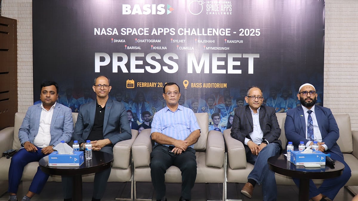 নাসা স্পেস অ্যাপস চ্যালেঞ্জের বাংলাদেশ পর্ব আয়োজনের তথ্য জানাতে রাজধানীতে সংবাদ সম্মেলন করে বেসিস। ঢাকা, ২০ ফেব্রুয়ারি