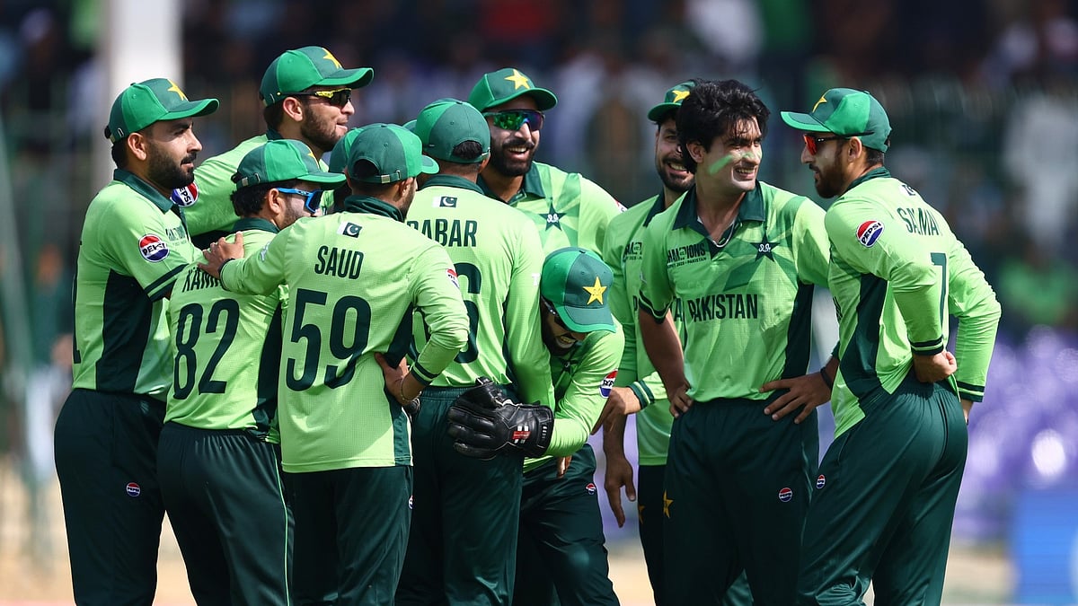 চ্যাম্পিয়নস ট্রফির সেমিফাইনালে উঠতে বাংলাদেশ ও ভারতের বিপক্ষে পাকিস্তানকে জিততেই হবে