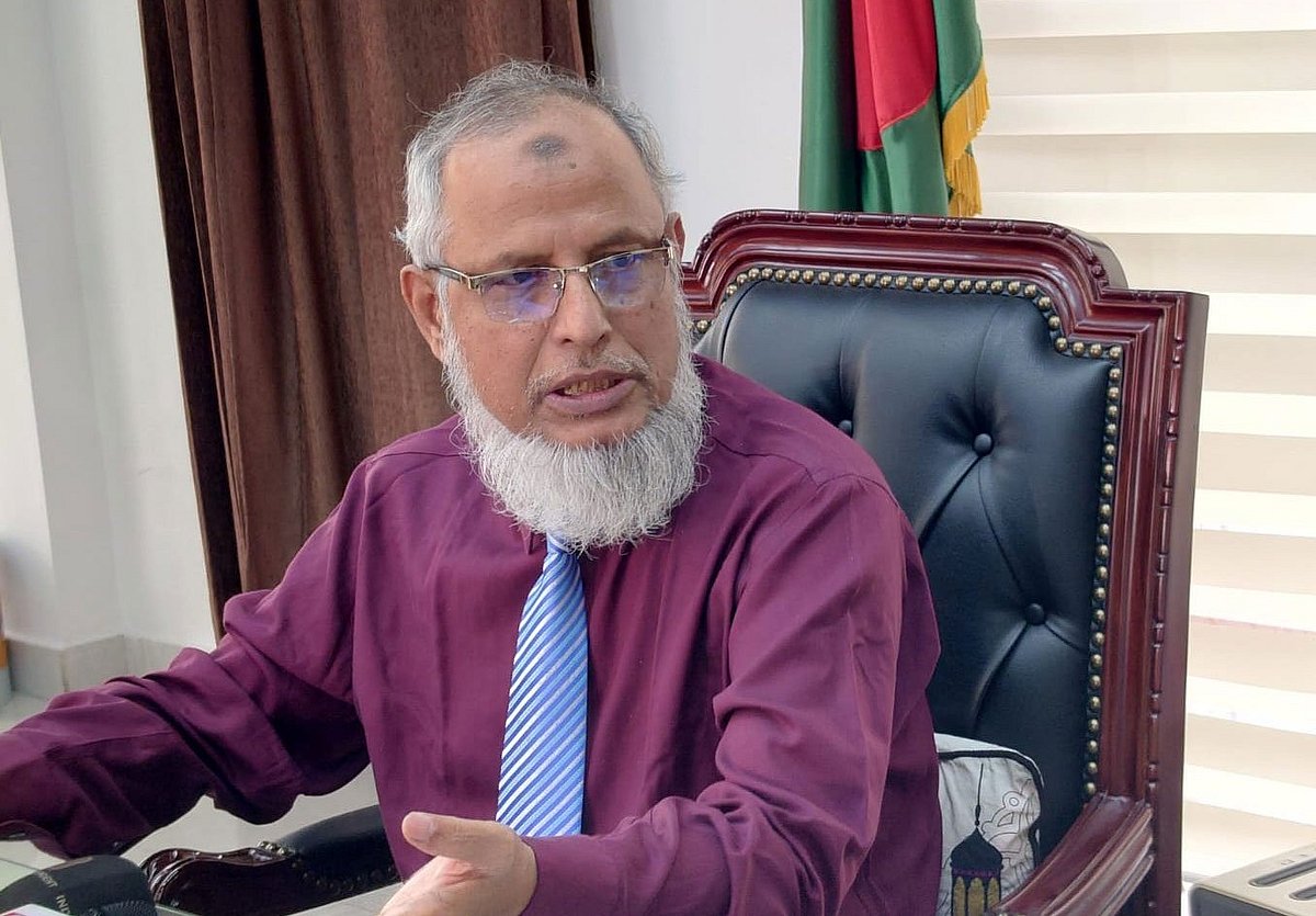 নির্বাচন কমিশনার আনোয়ারুল ইসলাম সরকার