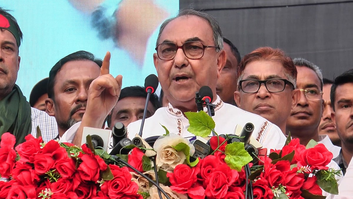 নারায়ণগঞ্জে জনসভায় বক্তব্য দেন বিএনপির স্থায়ী কমিটির সদস্য মির্জা আব্বাস। মঙ্গলবার বিকেলে শহরের ডন চেম্বার এলাকায় সলিমুল্লাহ সড়কে