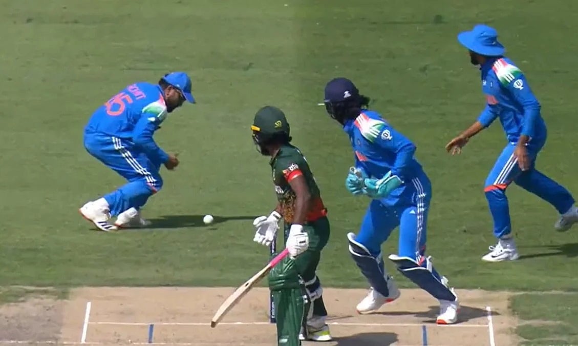 জাকের আলীর ক্যাচ স্লিপে ধরতে পারেননি রোহিত
