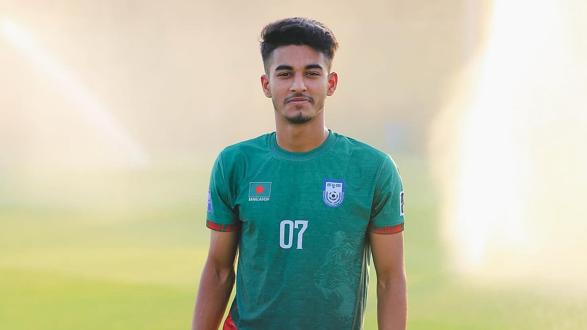 জাতীয় দলের ফুটবলার শেখ মোরছালিন