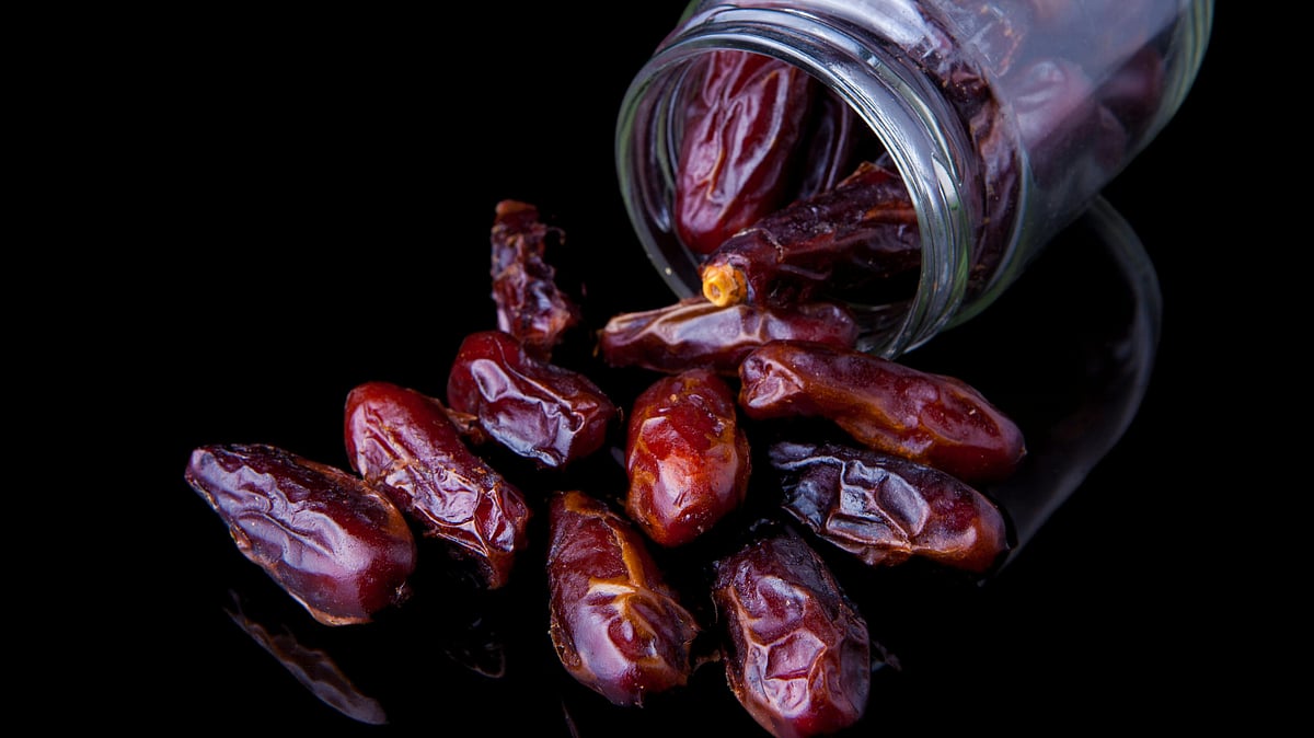 দিনে দুটি খেজুর খেলে তা বিভিন্ন রোগের ঝুঁকি কমে
