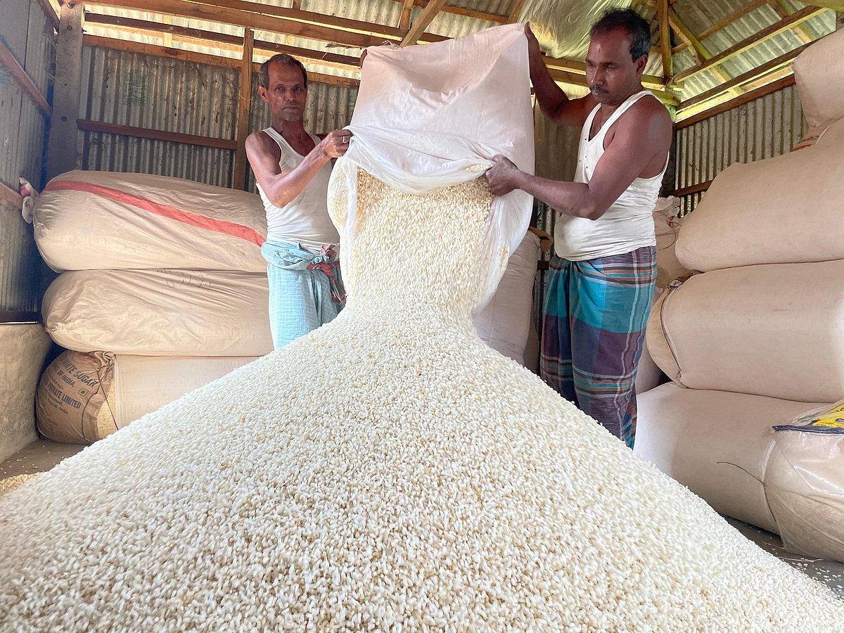 কুমিল্লা ছাড়া এই মুড়ি যায় ফেনী, নোয়াখালী, চাঁদপুর, চট্টগ্রাম ও ঢাকায়।