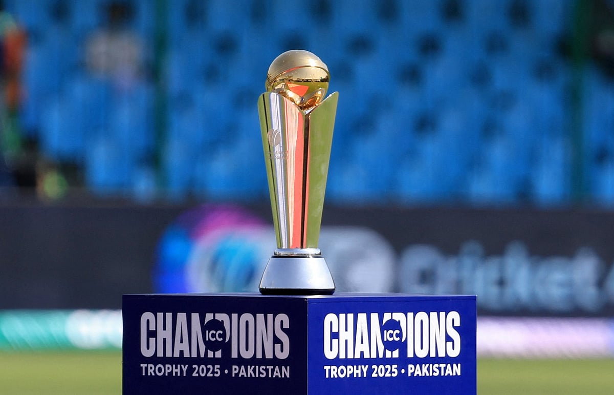 পাকিস্তানের পাশাপাশি চ্যাম্পিয়নস ট্রফির ম্যাচ হচ্ছে দুবাইয়েও।