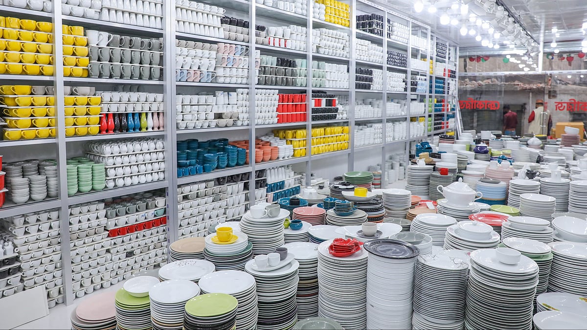 এ যেন সিরামিকের রাজ্য